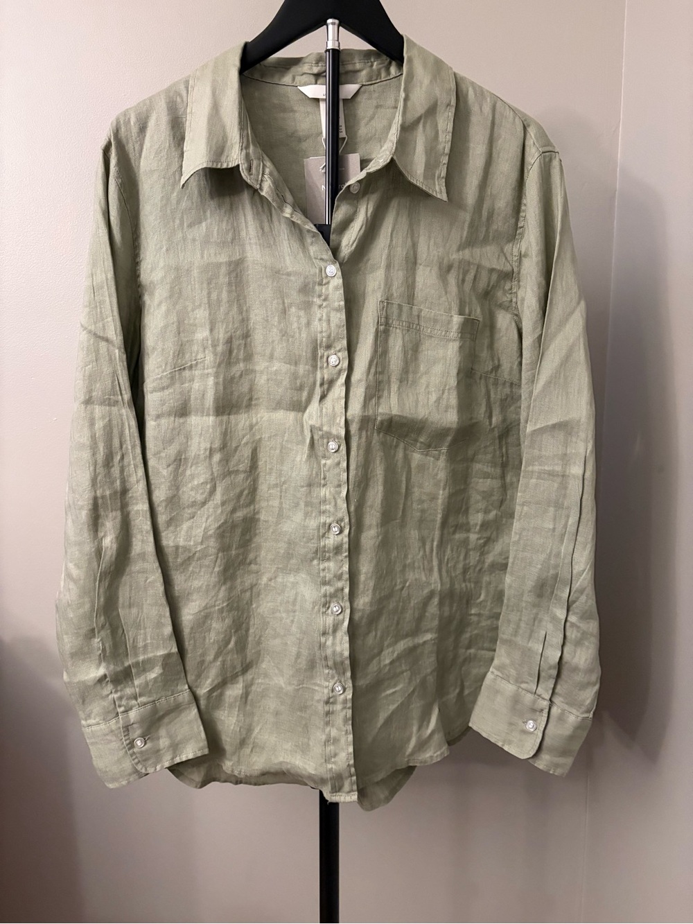 H & M Size Large Lightweight Linen Botton- Down Shirt in Light Green, NWT